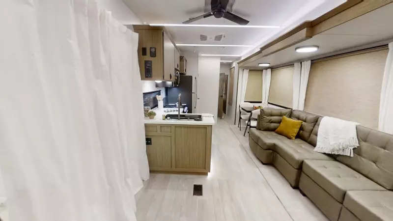 40FDEN Floorplan Main Room