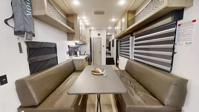 256RRBL Floorplan Main Room